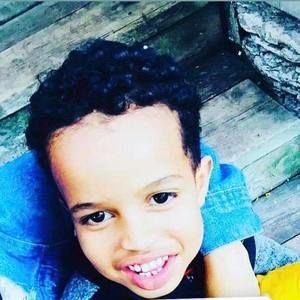 Meet your Posher, Ugbad